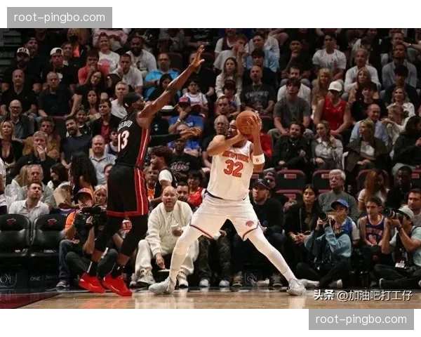 唐斯场均11.9篮板领跑篮板榜，戈贝尔紧随其后